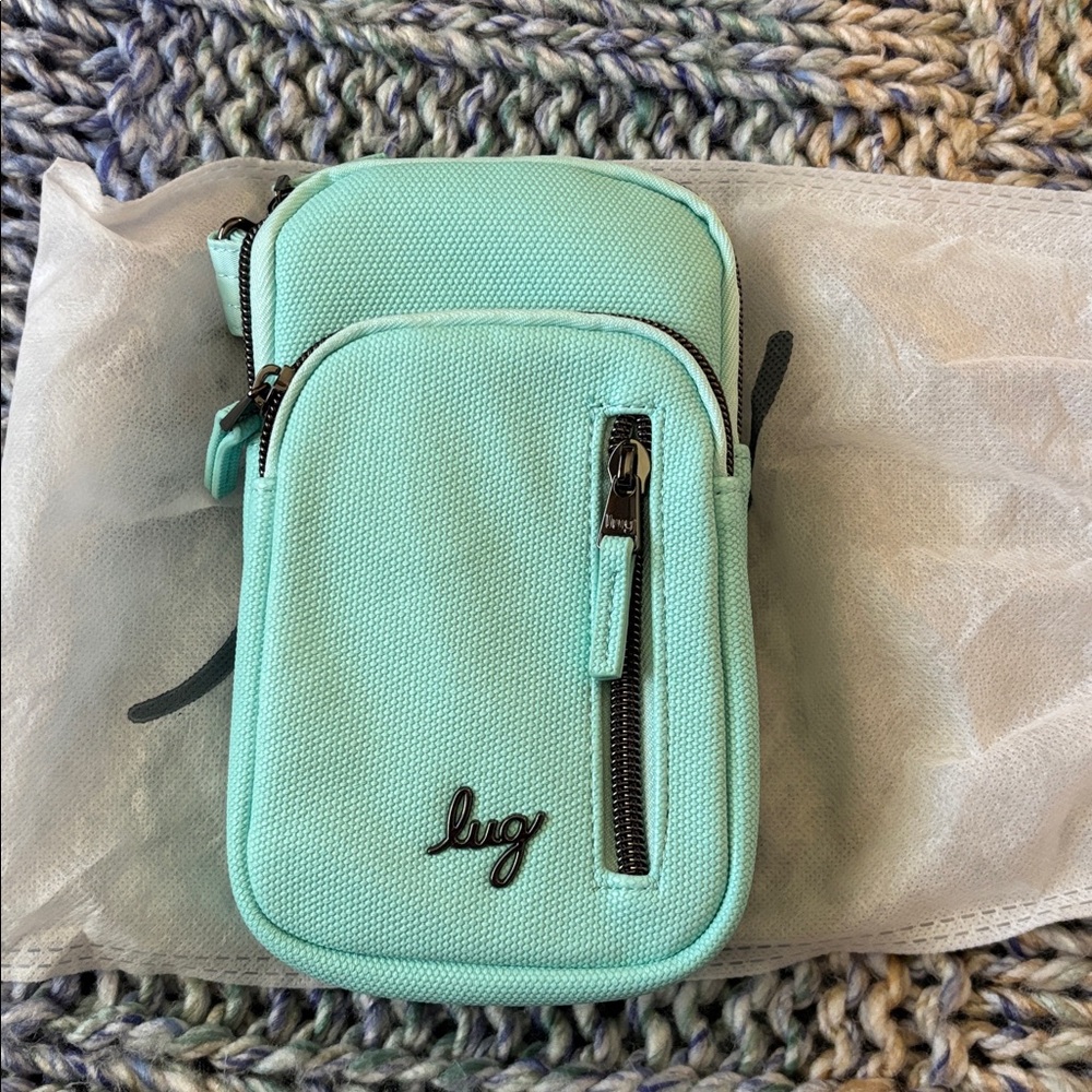 LUG - Pitter Patter Matte Luxe VL Crossbody bag